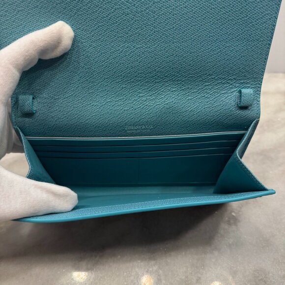 TIFFANY & CO NWOT Blue Leather Crossbody bag/clutch - Picture 8 of 14